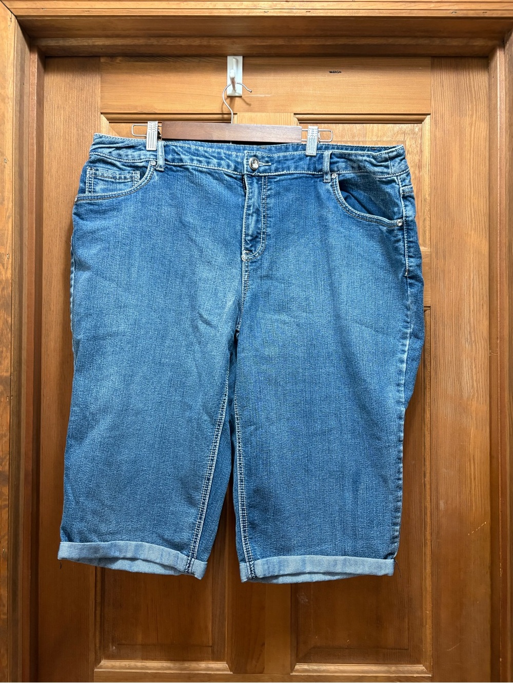 CJ banks Bermuda shorts 22